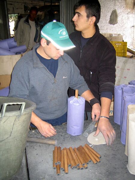 Datei:Spoletta Zylinderbombe.jpg